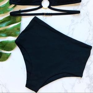 L*Space – Reversible Portia Bottom (black/nude)